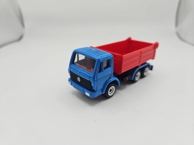 Siku German Mercedes Benz Red Blue Dumper Truck 0814 Germany Diecast Loose