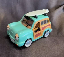 The Chevron Cars Collectible Woody Wagon w/ Surfboard