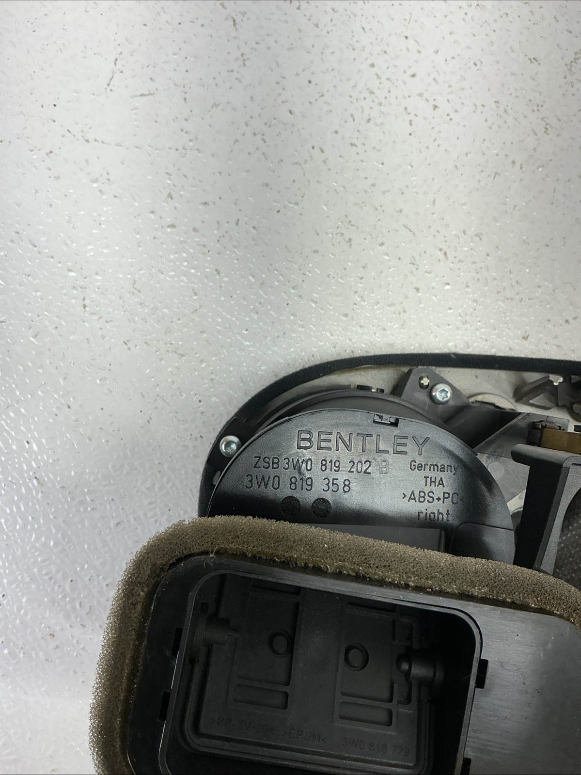 Bentley Continental GT 2003-2012 FRONT+RIGHT Trim molding