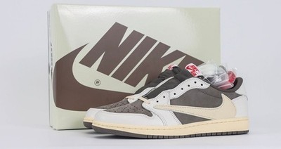 Travis Scott x Nike Air Jordan 1 Low OG SP Reverse Mocha Size 8.5 (DM7866 162)