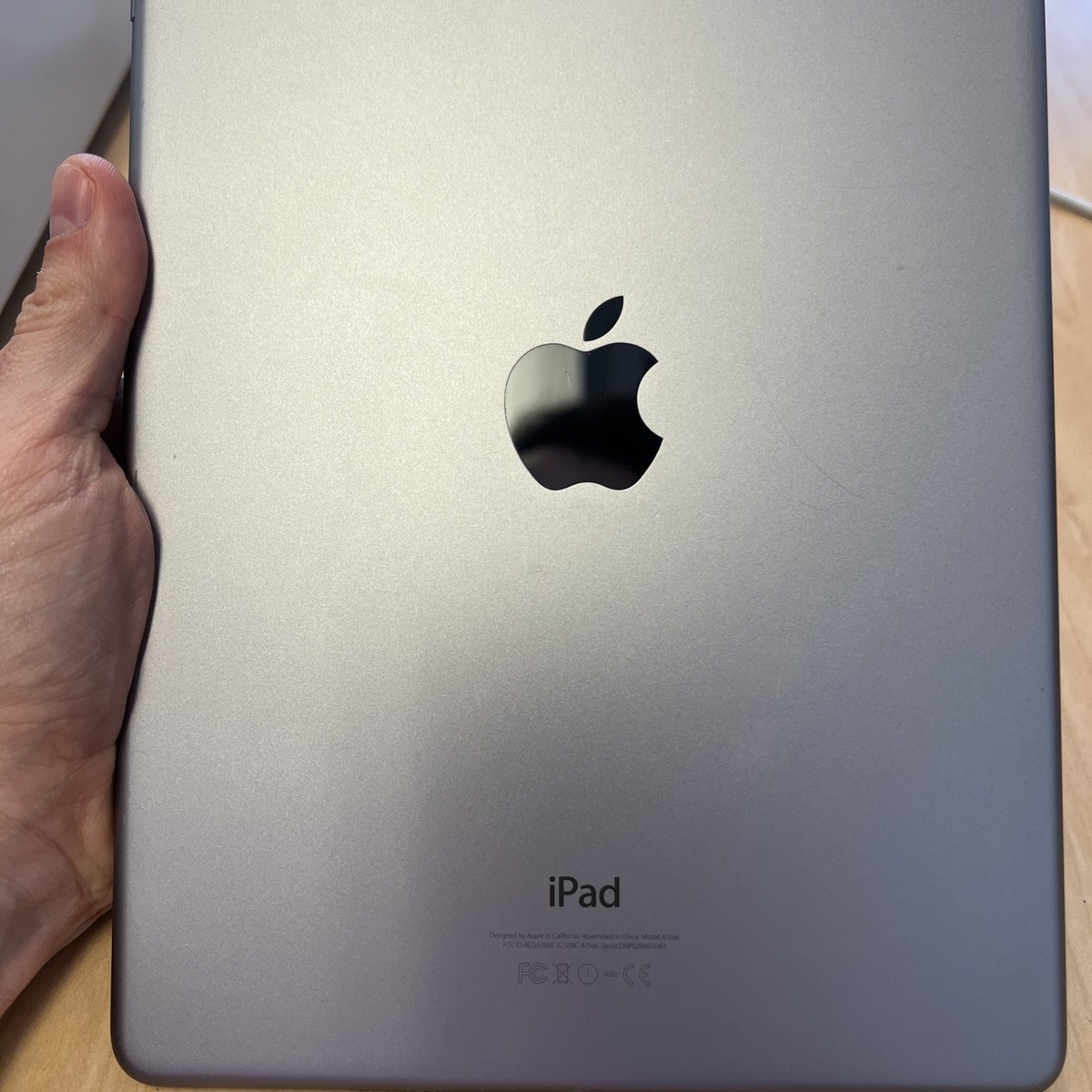 美品✨iPadAir2 128GBバッテリー98%即使用OK Amazon.co.jp: 【整備済み品】 Apple iPad Air 2 Wi-Fi 128GB