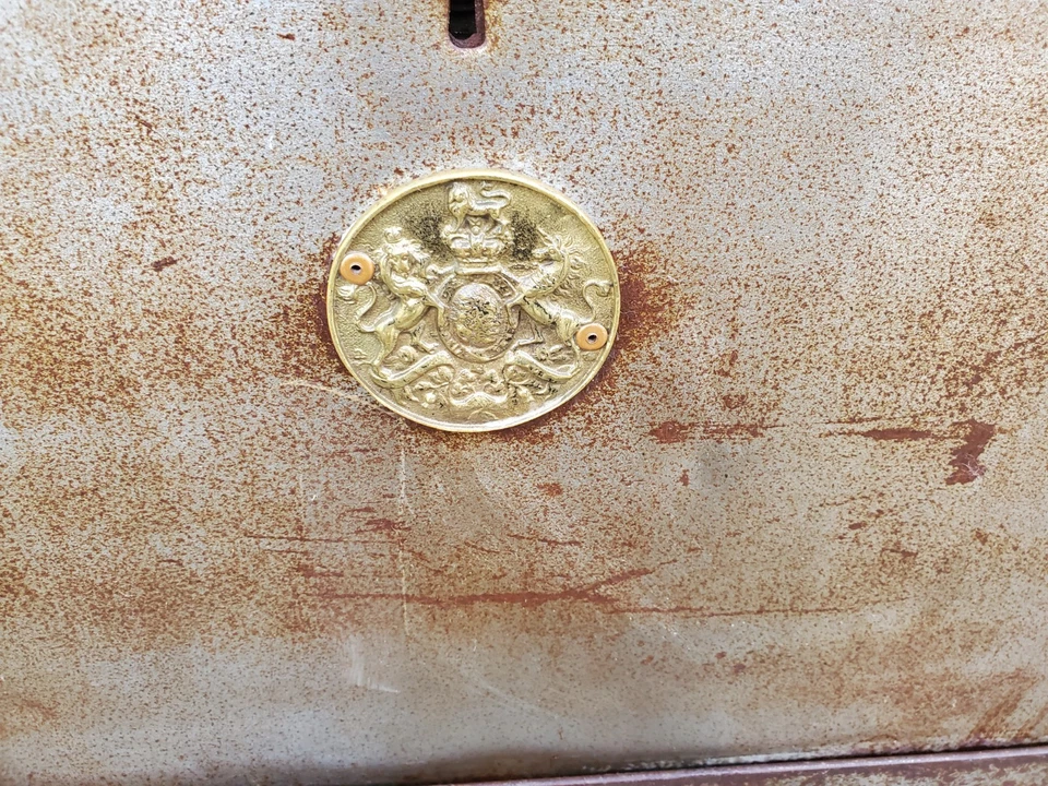 Antiguo armario seguro Milner's inglés de la Primera Guerra Mundial con soporte caja portátil resistente al fuego Foto 3 de 4