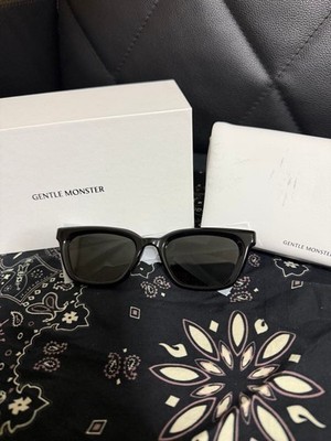 Gentle Monster HUE-01 Sunglasses Black Used | eBay