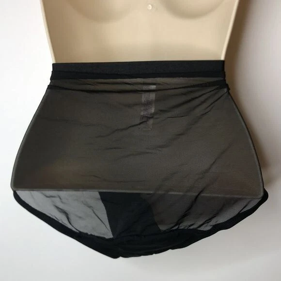 Novo com etiquetas Cacique Feminino Preto Hipster 22/24 MAIS TAMANHO NOVO COM ETIQUETAS - Imagem 4 de 4