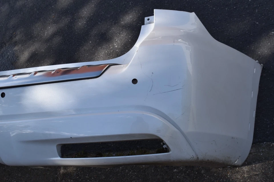 2018-2023 INFINITI QX56 PREMIUM REAR BUMPER FACTORY OEM Foto 2 de 4