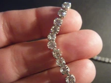 1960s WEISS-style (not marked) White Faceted 12.75" necklace w/ push-in clasp C6