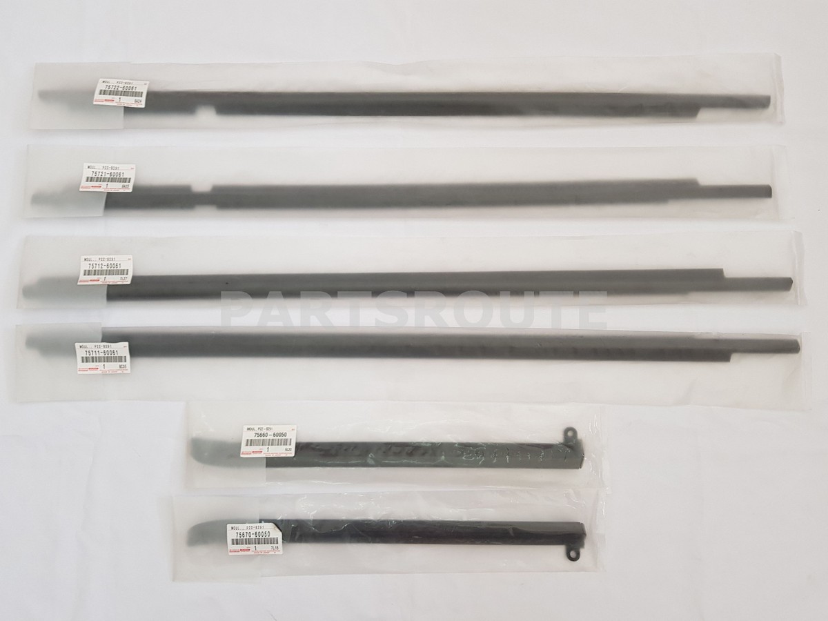 トヨタ 純正 プラド 120 GX470 リヤドアベルト モールディング 左 Toyota Land Cruiser Prado GX470 OEM Quarter & Door Belt Moulding