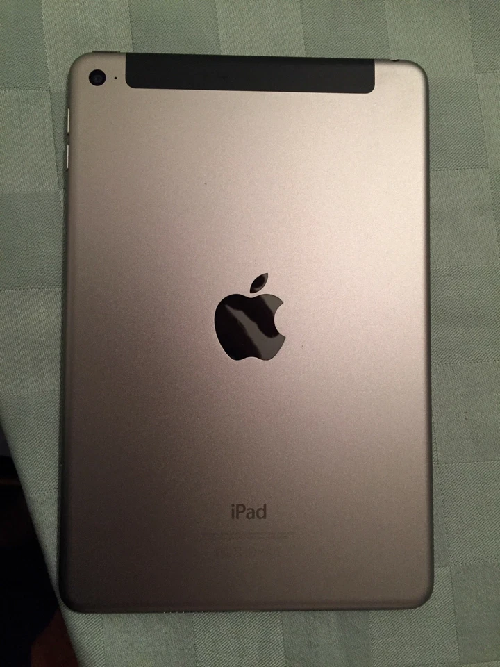 Apple iPad 4 · 128GB · Wi-Fi + Cellular, foto 2 di 5