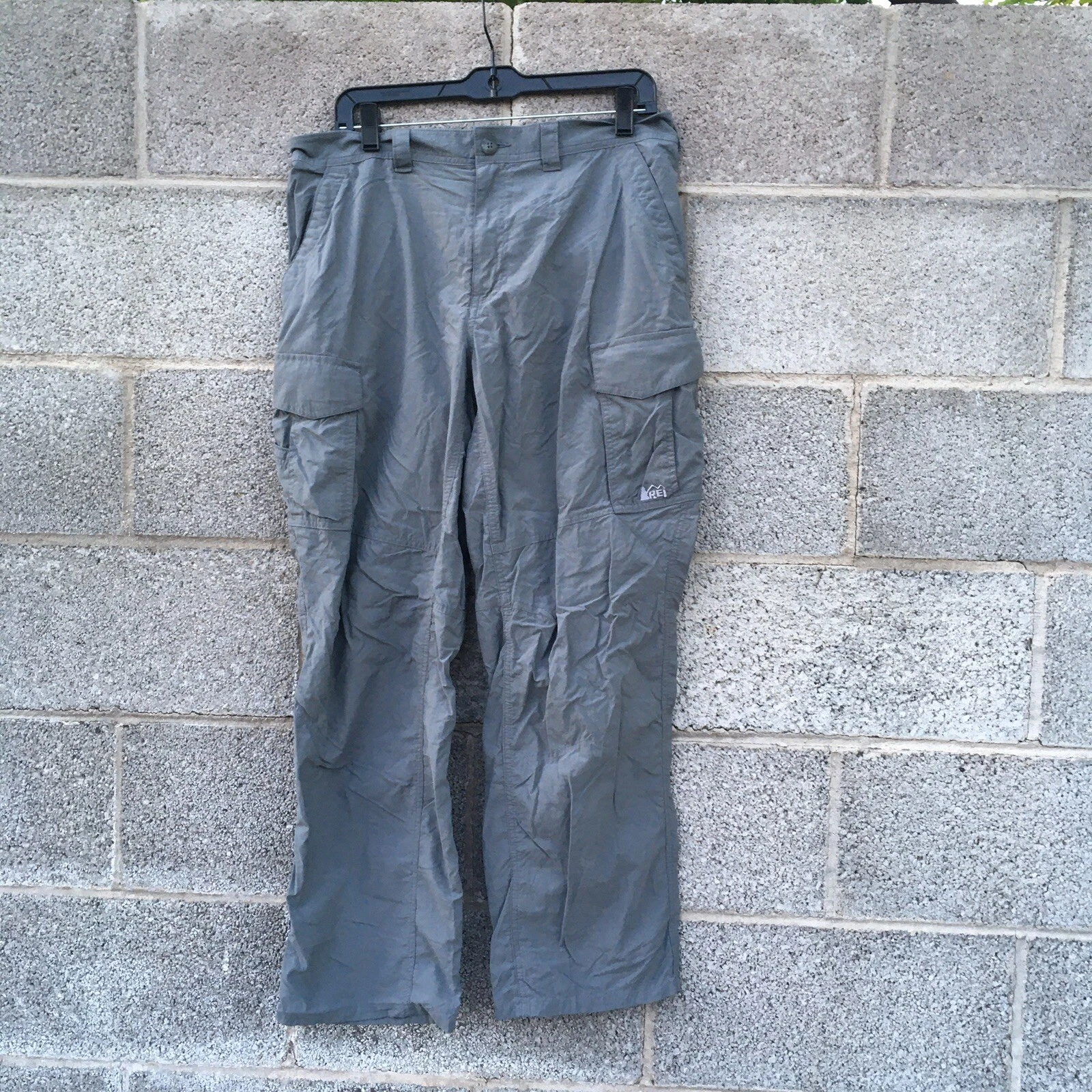 Rei Pants Men Lx30 Gray Cargo Utility Relax Fit Nylon Hiking Camping Logo
Opens in a new window or t
