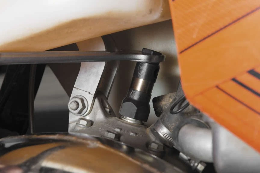 Motion Pro Pro Plug Socket 21mm For KTM 250 SX 1997-20 08-0653 - Image 4 of 4