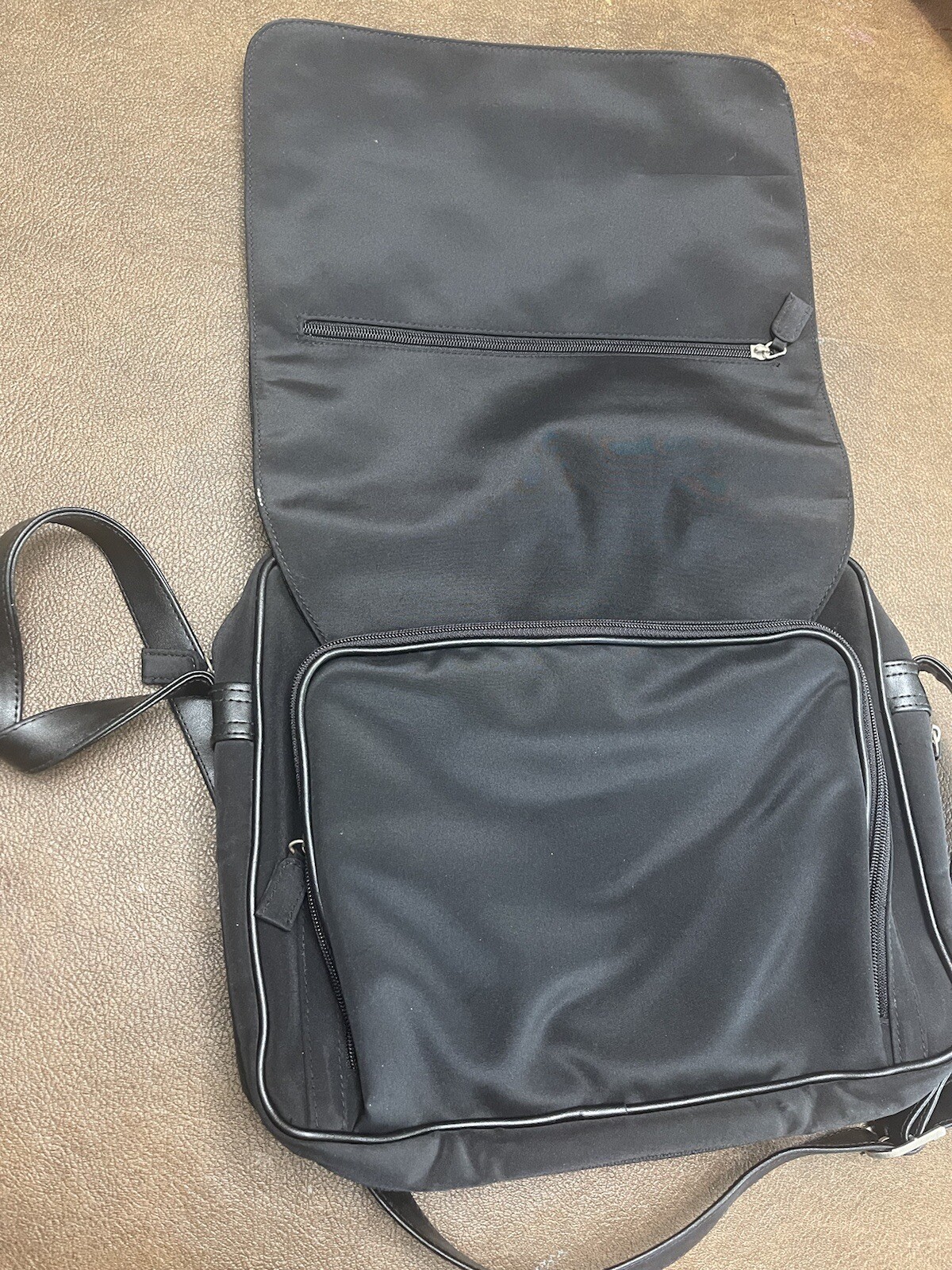 Messenger Bag Polyester Vynil Multi Compartment B… - image 13