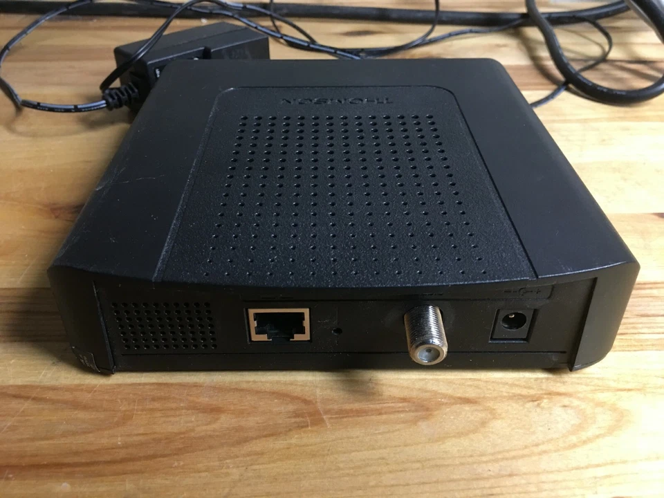 Thomson DCM475 DOCSIS 3.0 Cable Modem Working Pull - Image 4 of 4