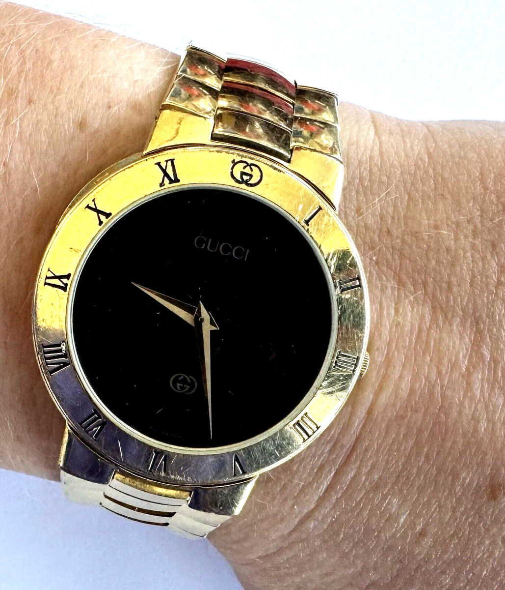 Gucci 3300.2.M Black Dial Gold Plated Quartz Swiss Men's Gucci 3300.2.M Black Dial Gold Plated Quartz Swiss Men's