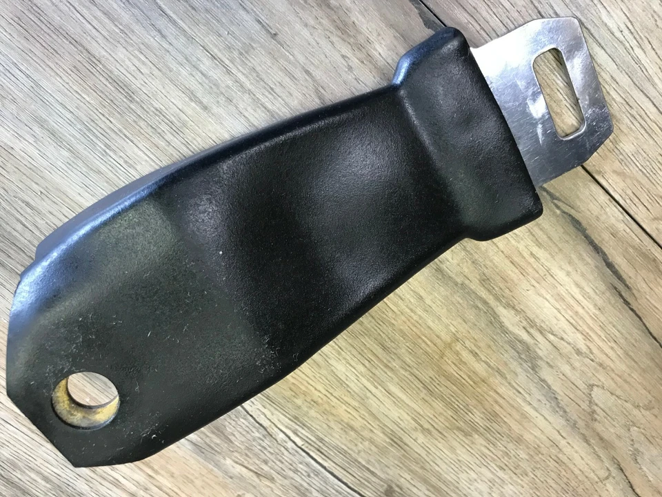 Torino Fairlane GT 1968 1969 Ranchero usado OEM cinturón de seguridad retractor negro (B) Foto 2 de 4