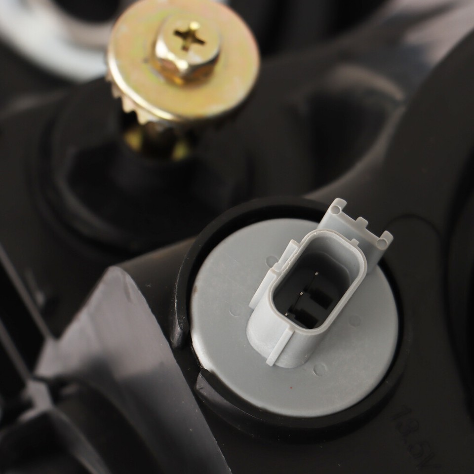 Driver&Passengert Headlights For 20132015 Honda Accord Halogen W/LED