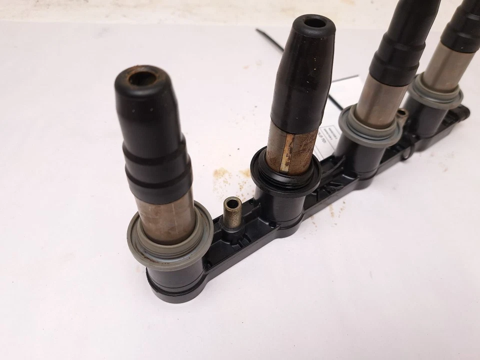 CHEVROLET CRUZE 2014 FUEL RAIL - Image 2 of 4