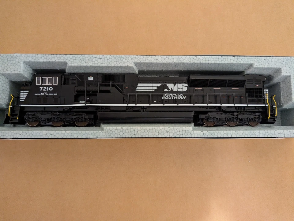 HO KATO 37-6374 SD90/43MAC NORFOLK SOUTHERN cabina #7210 ruedas oxidadas personalizadas Foto 2 de 4