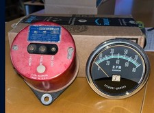 Stewart-warner Green Line Rpm Tach And Sender Unit Stewart-warner Green Line Rpm Tach And Sender Unit