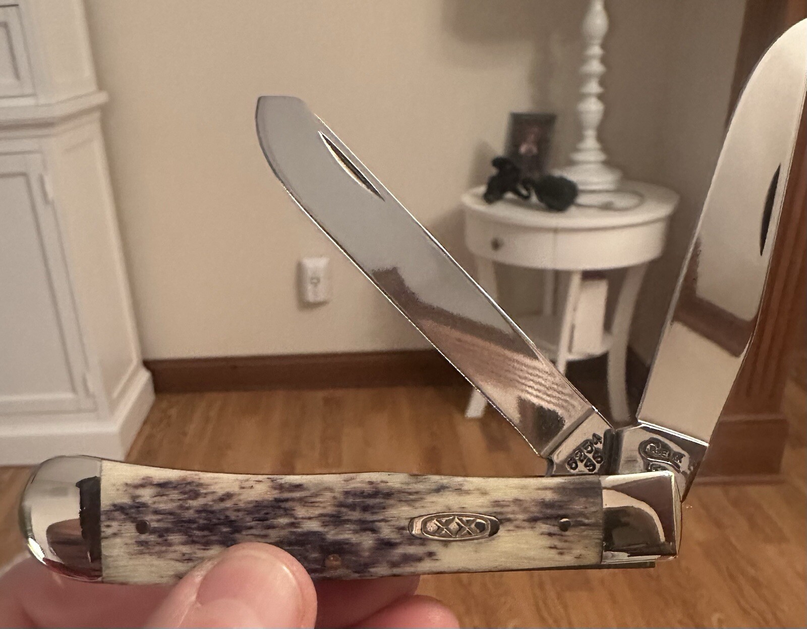 Picture 1 of 10
