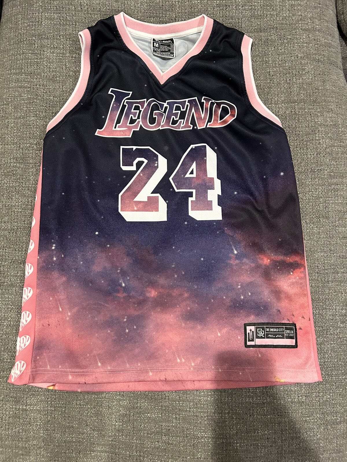 Picture 1 of 5