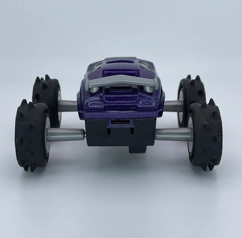 Vintage 1993 Kenner Motorized Carzillas Iron Spike with Transforming Wheels VGC - Image 4 of 4