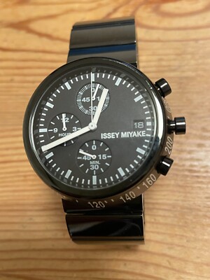 ISSEY MIYAKE Trapezoid Watch Black Dial 38mm Chronograph