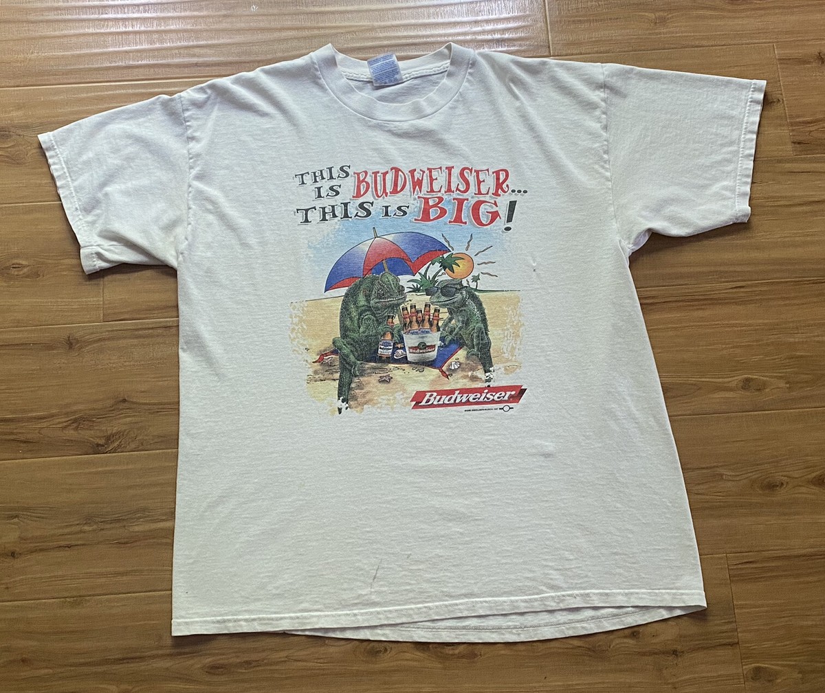 Vintage 90s Budweiser Iguana White T-shirt Size XL Beer This is