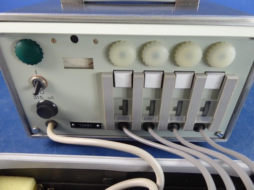 RFT " LADEGERÄT LGT 7 " FÜR DAS FUNKSPRECHGERÄT UFT435. NEU. - Bild 4 von 5
