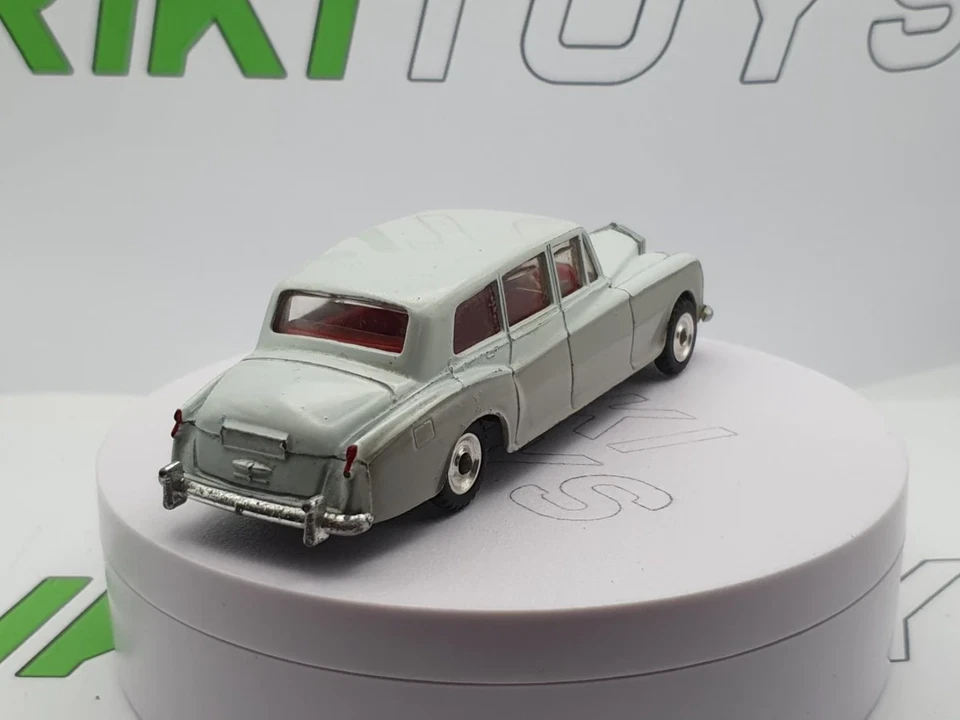 Rolls Royce Phantom 5 Dinky Toys 1/43 Foto 2 de 4