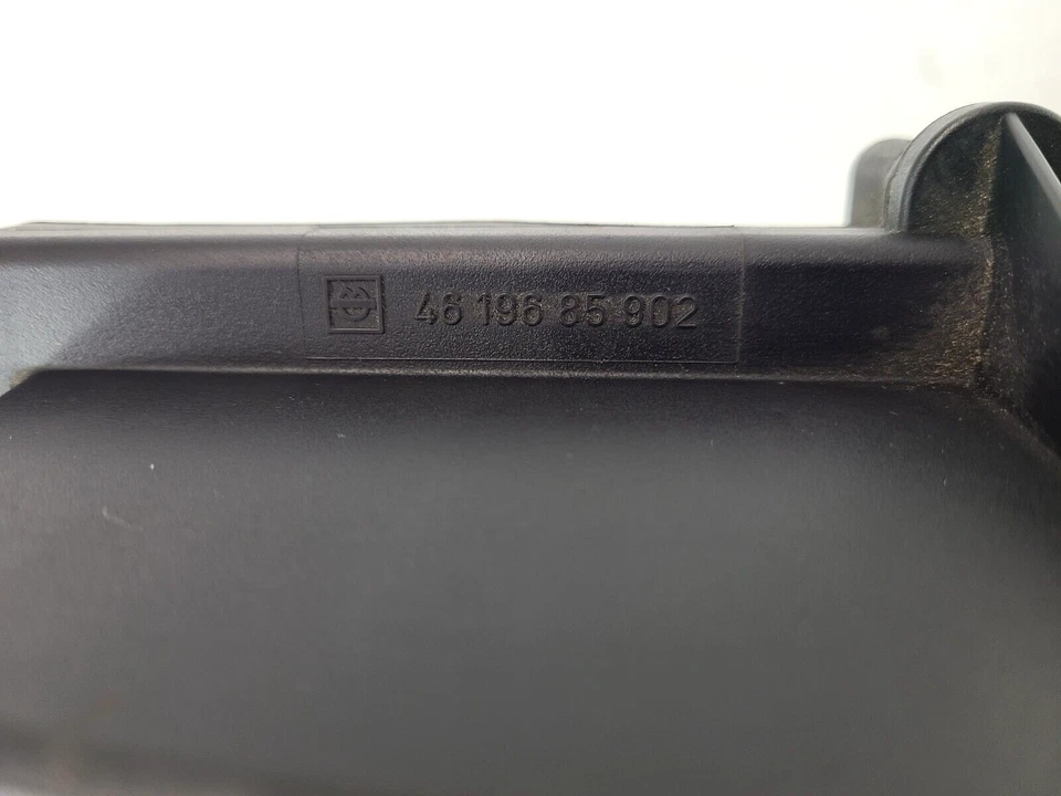 Carcaça de filtro de purificador de ar Mercedes-Benz ML500 FABRICANTE DE EQUIPAMENTO ORIGINAL 2006 2007 - Imagem 4 de 4