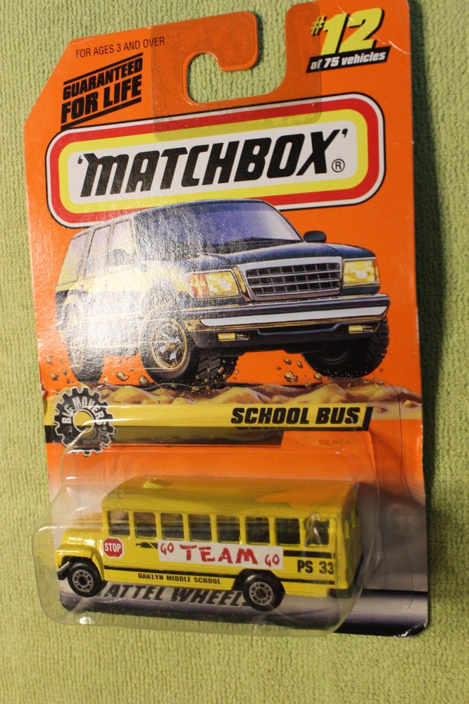 MATCHBOX-DIECAST-1998-SCHOOL BUS-SERIES 2-GO TEAM GO