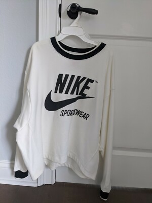 nike tick sweatshirt womens