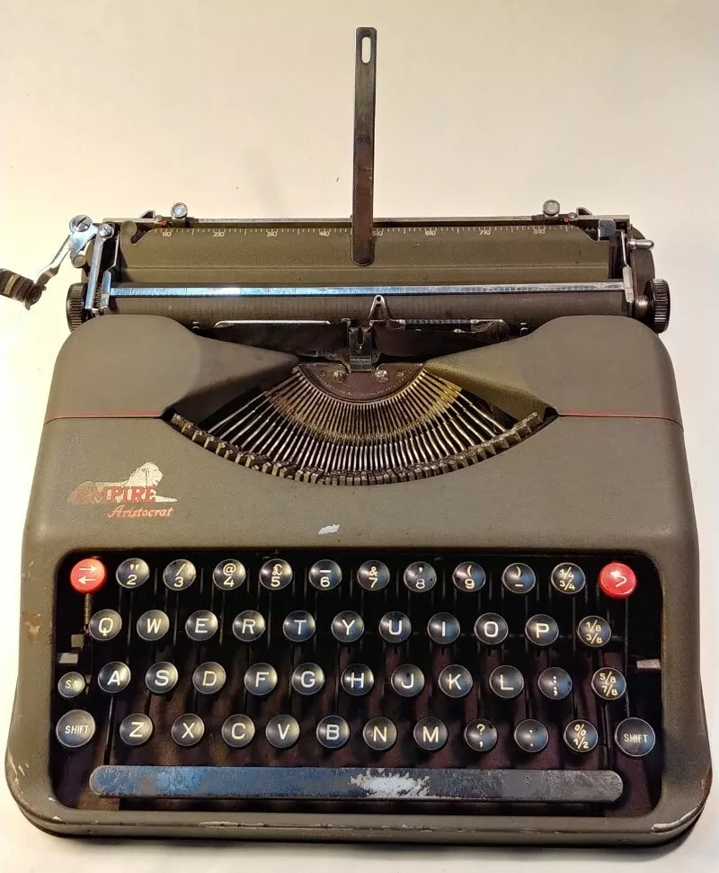 Vintage EMPIRE Aristocrat Portable Manual Typewriter Made in