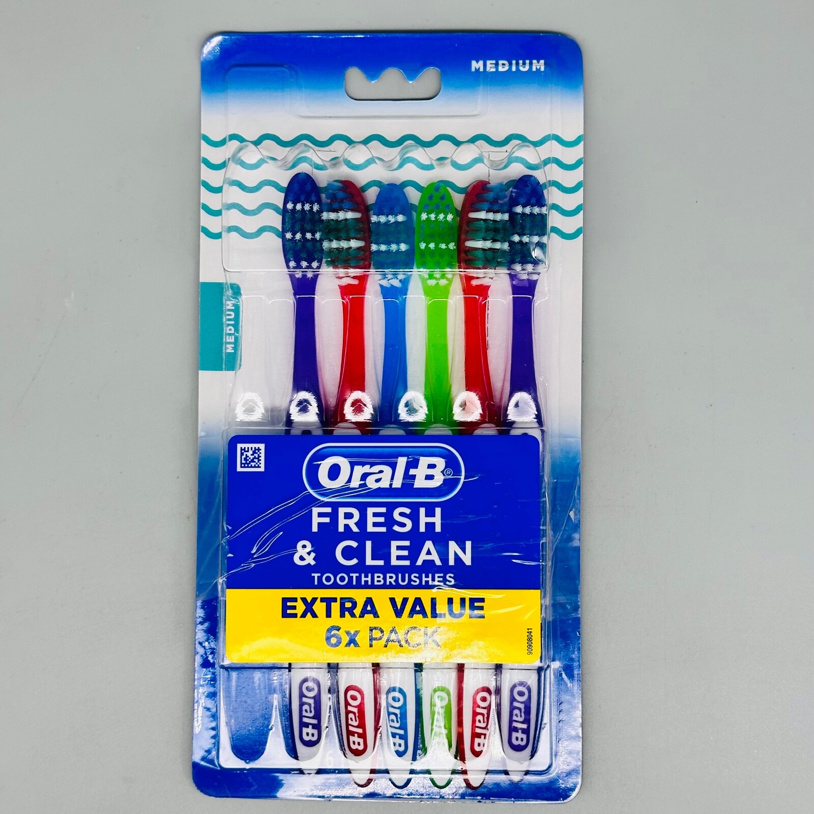 OralB Fresh & Clean Toothbrushes Medium Unisex Adults & Kids 2PK x 6