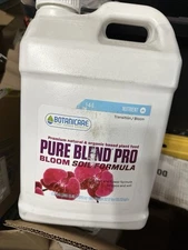 Botanicare Pure Blend Pro Bloom Soil-One Part Nutrient-Organic Based 2.5 Gallon