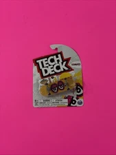 TECH DECK Eyes Krooked Fingerboard Ultra Rare Spin Masters Yellow Pink 2022 #2