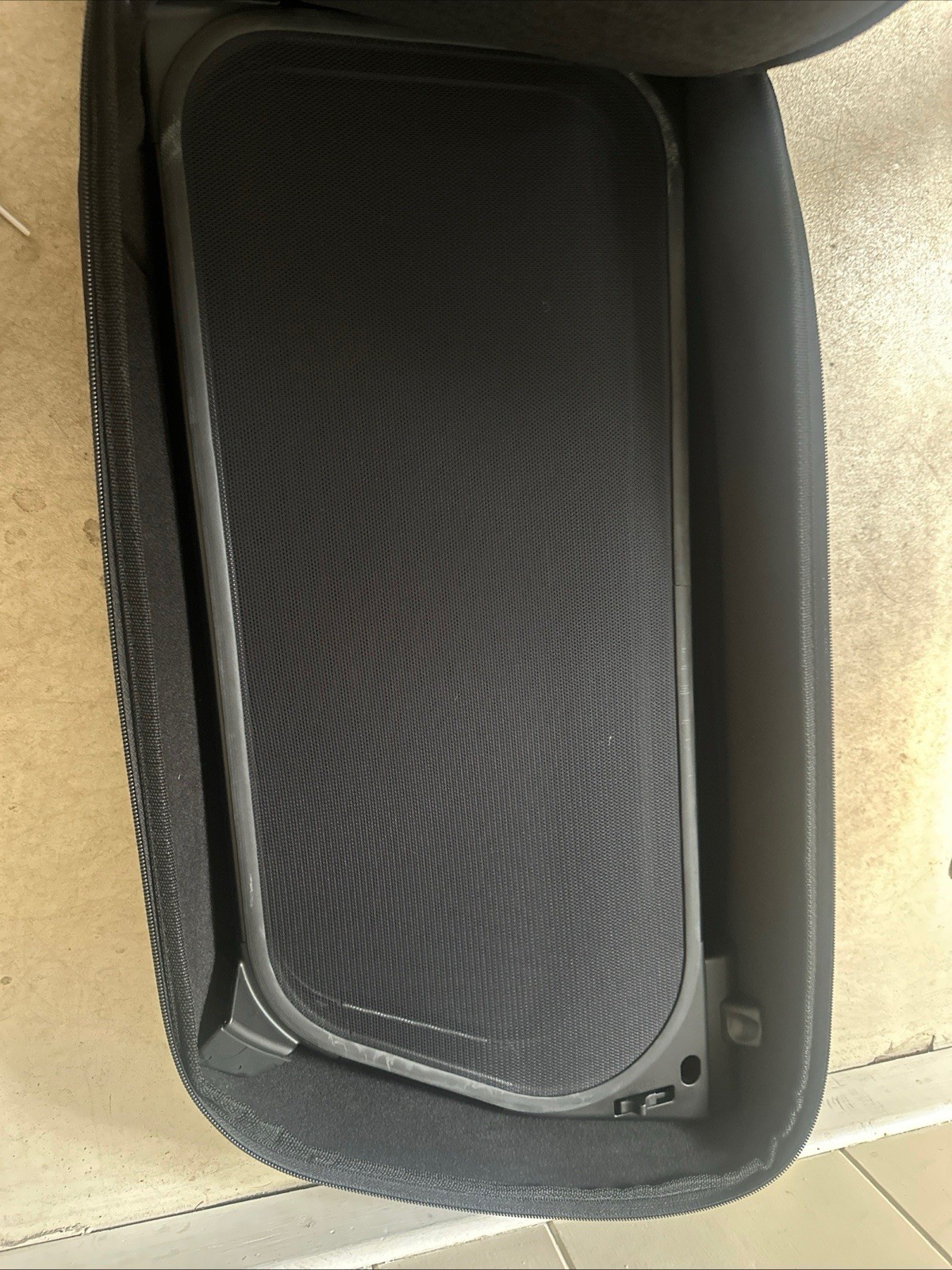 GENUINE FERRARI WIND BREAKER KIT For Ferrari California, Never Been Used
