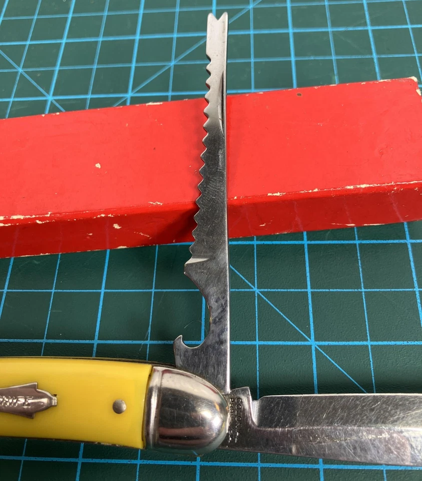 Vintage Colonial PROV USA Fish Knife Yellow Handle W Box Fish Scaler - Image 3 of 4