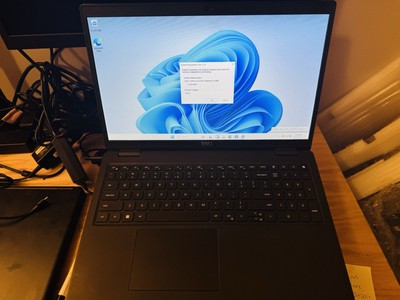 Dell Latitude 3520 256 NVMe,Intel Core i5 11th Gen., 2.40 GHz,8GBRam Win 11 Pro