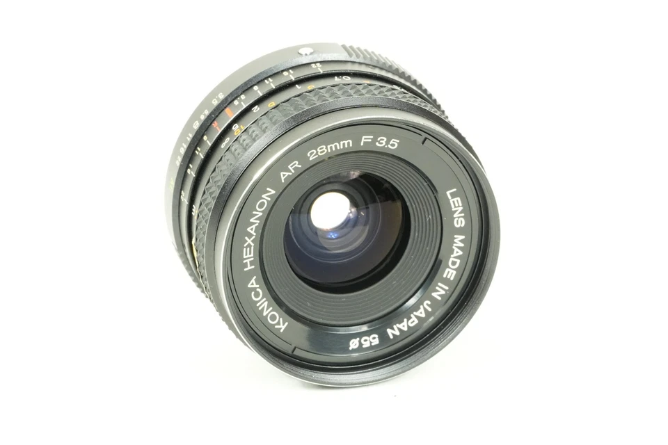 [COMO NUEVO] Lente Konica Hexanon AR 28 mm f:3,5 con capucha para montaje Konica AR Foto 2 de 4