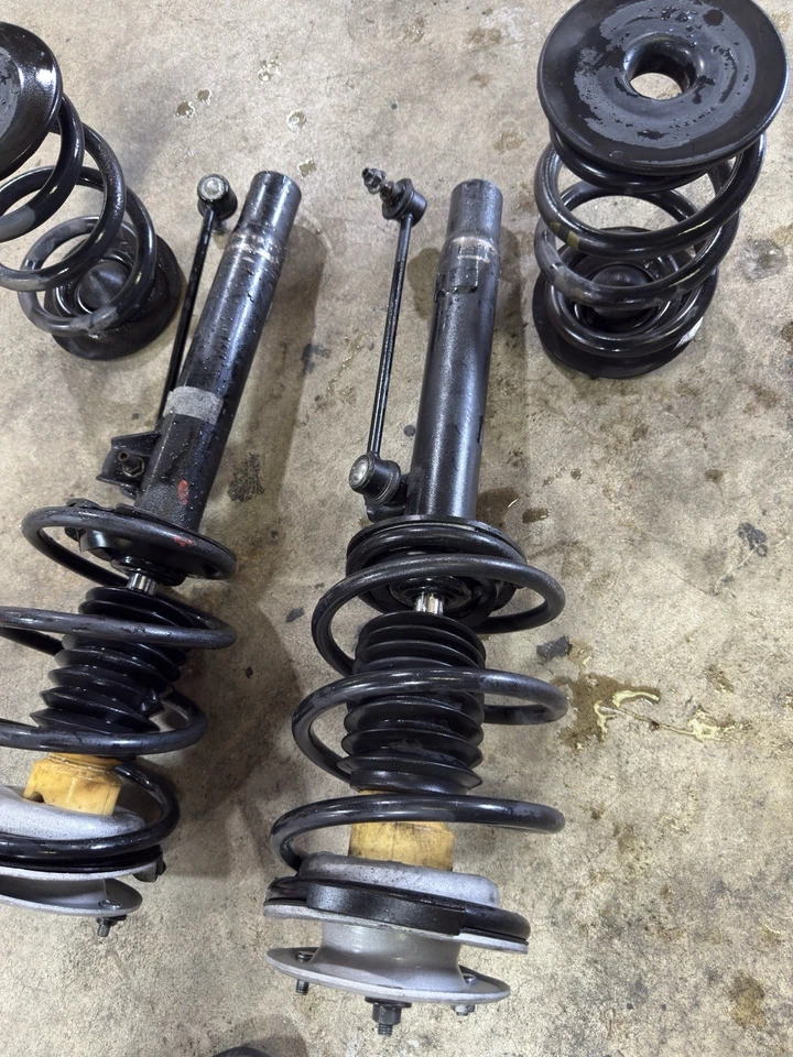 Par de amortiguadores de resorte delantero BMW E46 330CI 325CI 328CI fabricante de equipos originales 101 k millas Foto 4 de 4