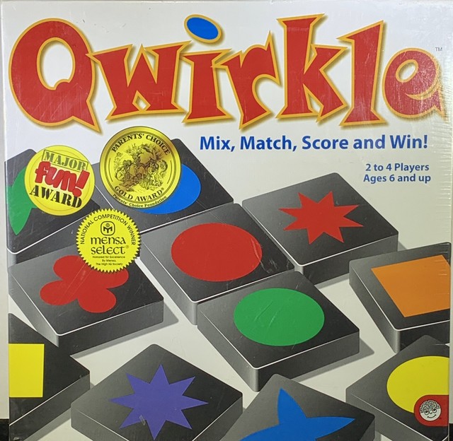 Quirkle FUN Board Game Mensa Award Winner Wooden Tiles Mix Match Score