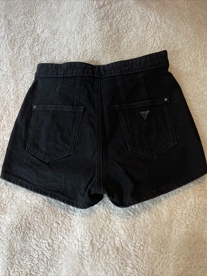 Pantalones Cortos de Jean Guess Alexia Estrás Negros Joyas Botón Delantero Para Mujer Denim 27 Foto 3 de 4