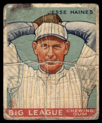 Jesse Haines #73 1933 Goudey card