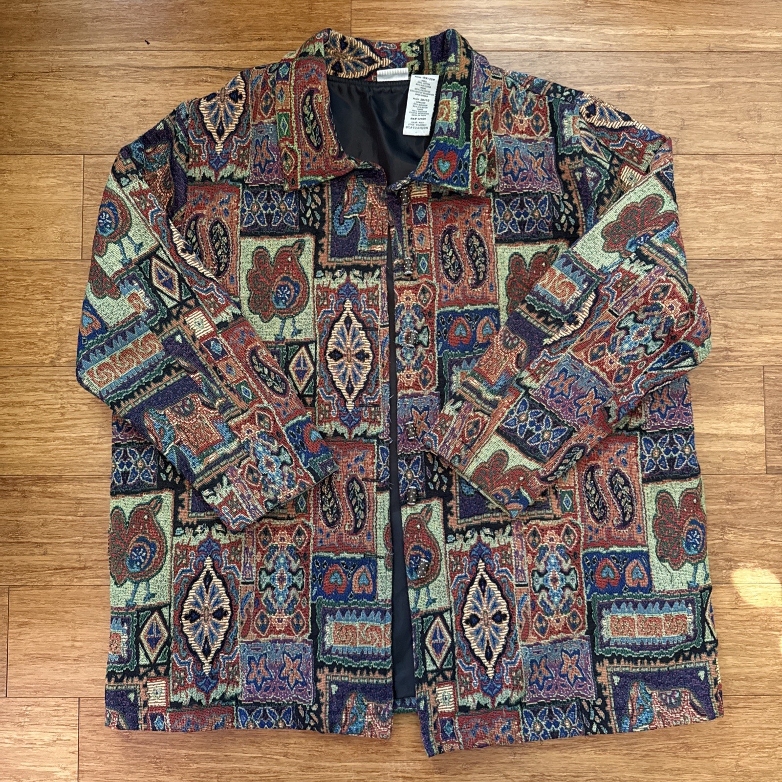 Vintage White Stag Women's Tapestry Jacket w/ Beaded Animals Paisley 18W/20W