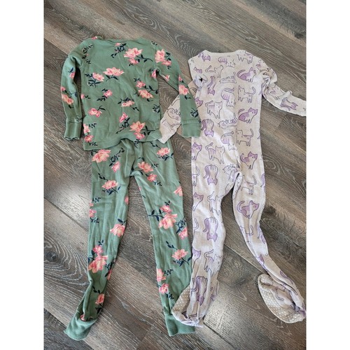 Old Navy Pajamas Toddler Girl Size 5t set of 2 cats flowers Sleepers #7 - Picture 2 of 4
