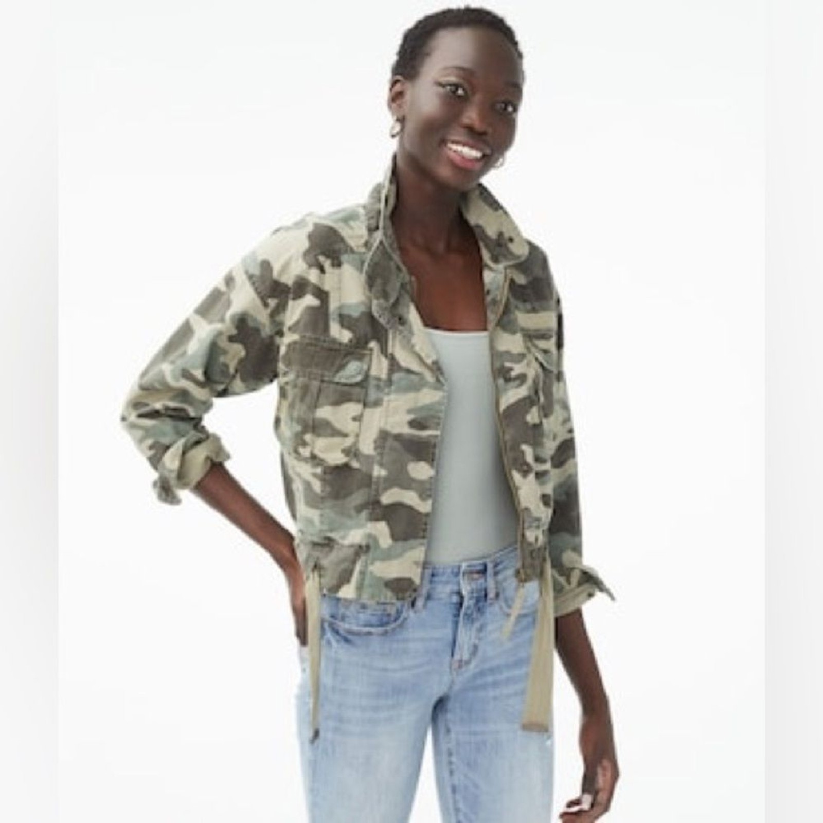 Aeropostale Camouflage Twill Cropped Bomber Jacket Size Medium