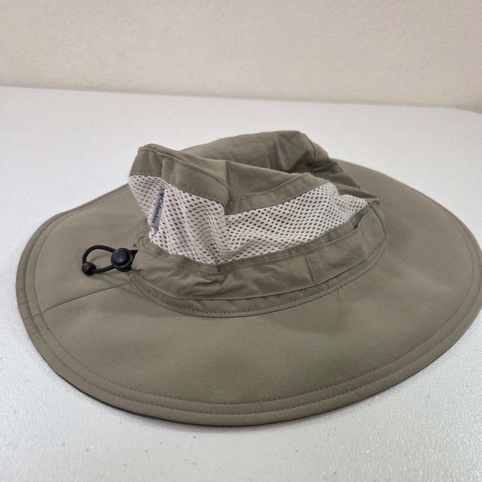 Columbia Bora Bora Booney Sun Hat Fossil Green Khaki Mesh Vent UPF 50 Unisex O/S