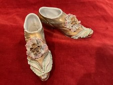 ANTIQUE VICTORIAN PORCELAIN COLLECTIBLE LADIES SHOES LACE /FLORAL 69 PAIR FLATS