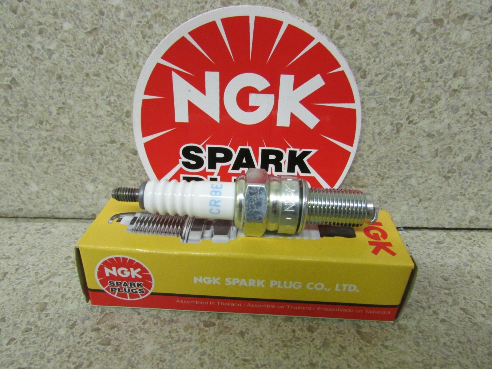 NGK Spark Plug YAMAHA YFZ450 YFZ450R YFZ 450 CR8E